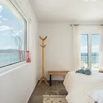Seafront Penthouse Leo Apartman *