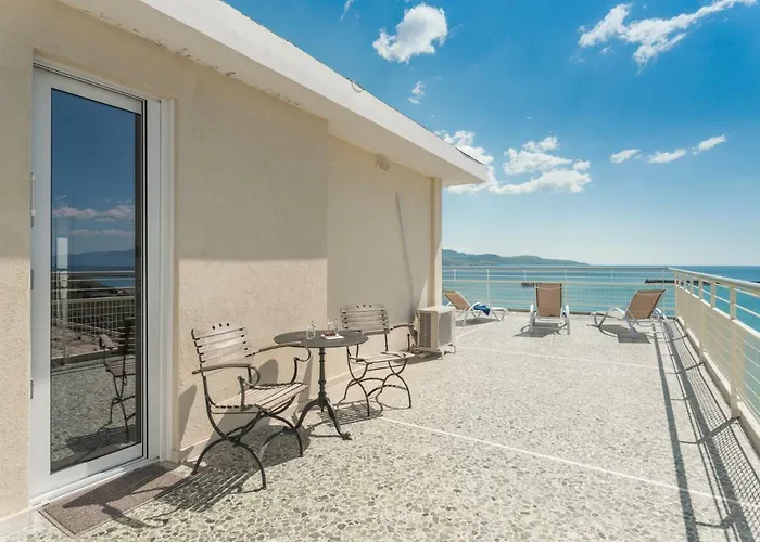 Seafront Penthouse Leo Apartmán Kalamata