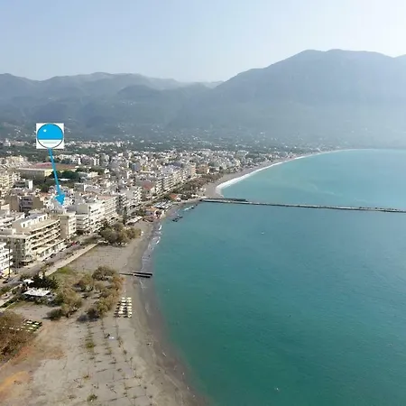 Seafront Penthouse Leo *