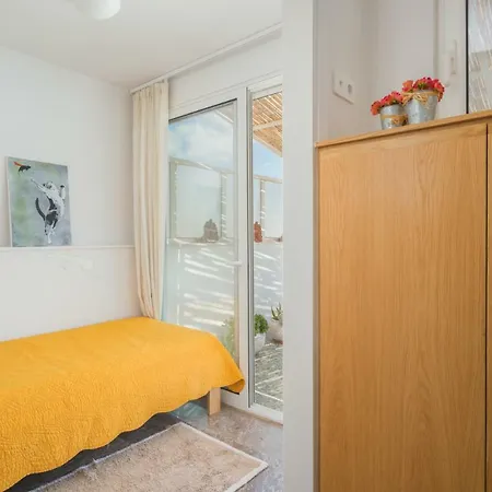 Apartment Seafront Penthouse Leo Kalamata