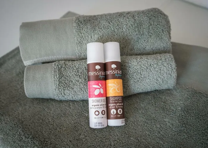 Seafront Penthouse Leo 아파트 칼라마타