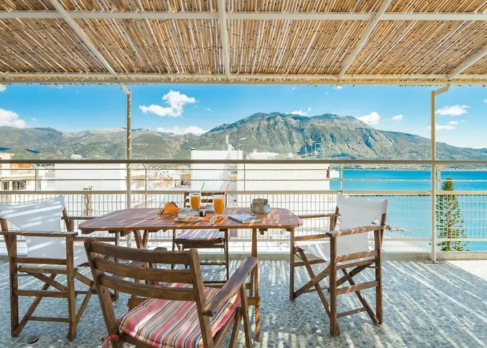 Seafront Penthouse Leo شقة *