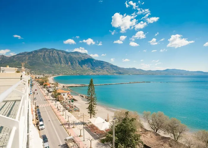 Seafront Penthouse Leo *